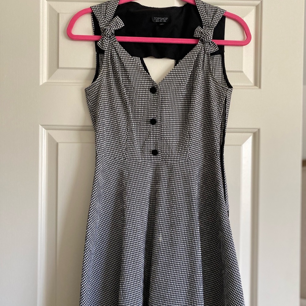 TOPSHOP dress, like new.